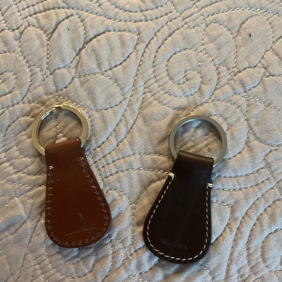 DOONEY & BOURKE - Picture 8 of 9